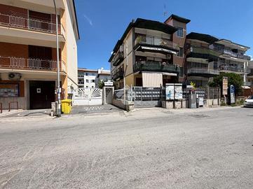 BOX A MARANO DI NAPOLI