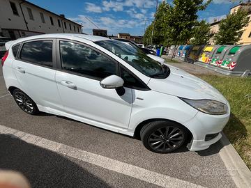 Ford fiesta 1500 st Line