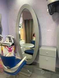 Mobili negozio parrucchiere