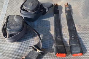 cinture anteriori jeep 