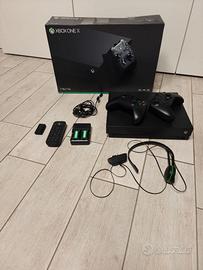 Xbox One X 1TB - 2 controller + giochi