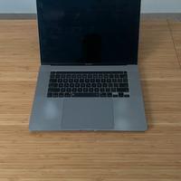 MacBook Pro 16" Retina (2019) i7 / 16GB / 512GB