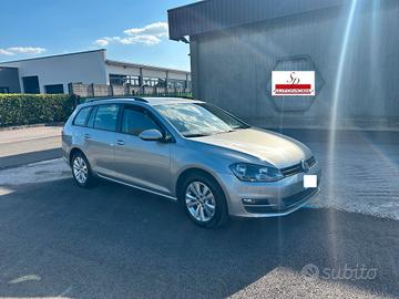 Volkswagen Golf VII 1.6 Blue TDI DSG S.W. Automati