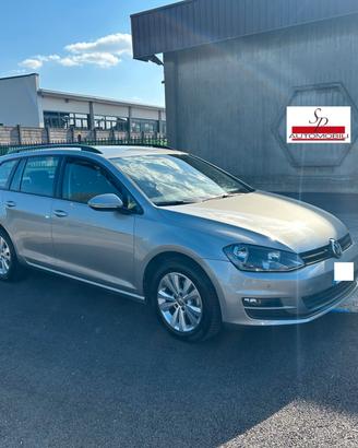 Volkswagen Golf VII 1.6 Blue TDI DSG S.W. Automati
