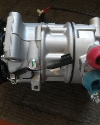 Compressore Aria condizionata nuovo Volvo 36011277