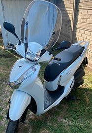 SH 300 I AIR FORCE ABS 2018
