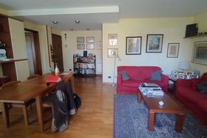 Tre matrimoniali, box e terrazzo in Vigevano