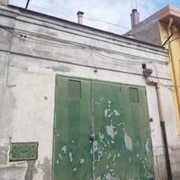 Ampio garage