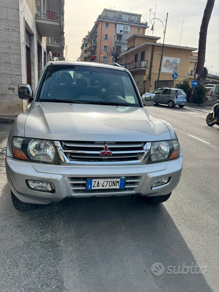 MITSUBISHI Pajero (2000-2007)
