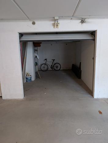 BOX auto estivo o annuale RICCIONE