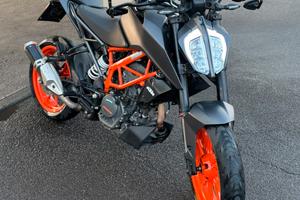 Ktm duke 125 2023