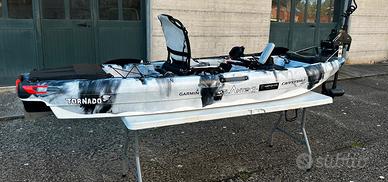 Kayak motore e pedali