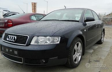 Audi A4 - Anno 2004 - 1.6 Benzina