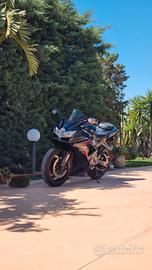 Suzuki GsxR 750 k8