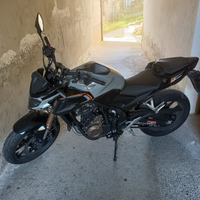 Honda cb500f 2023
