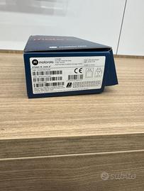 cellulare Moto e14