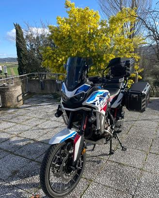 Africa Twin 1100 ES