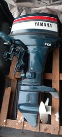 Motore fuoribordo Yamaha 40 hp 2 tempi