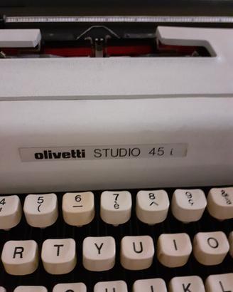 macchina da scrivere  