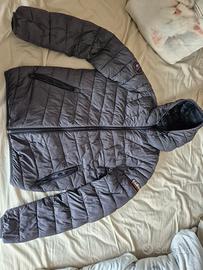 Napapijri Puffer Jacket “Geographic” – Perfetta