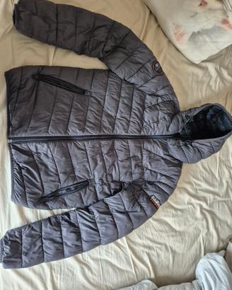 Napapijri Puffer Jacket “Geographic” – Perfetta