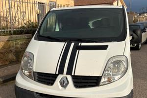 Renault trafic dci 115CV - LEGGI BENE