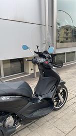 Piaggio Beverly 350ie police