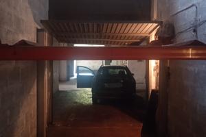 Box auto via delle azalee roma