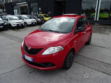 Lancia Ypsilon 1.0 FireFly 70cv S&S Hybrid GOLD