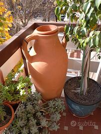 anfora in terracotta 