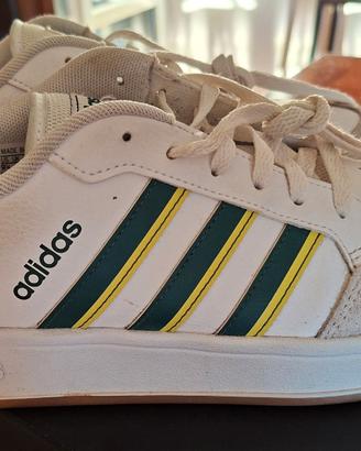 Scarpe Adidas bianco righe giallo/verde 43 1/3 Us.