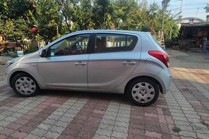 hyundai i20 benzina/gpl