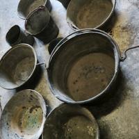 Antici attrezzi da cucina in rame