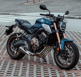 Honda CB 650 R depotenziata 35kw (libretto)