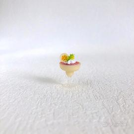 Miniature casa bambole bicchiere cocktail