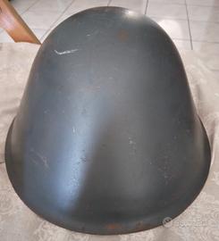 Elmetto tedesco ex ddr