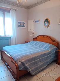 Camera da letto completa