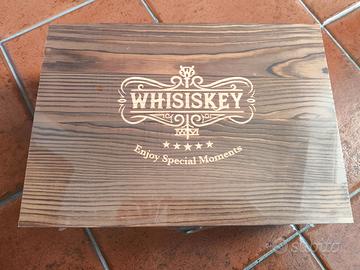 Set da whisky per 2 persone. NUOVO.