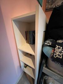 Spalliera libreria ikea