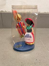 Rare bambole guardia svizzera e tradizionale