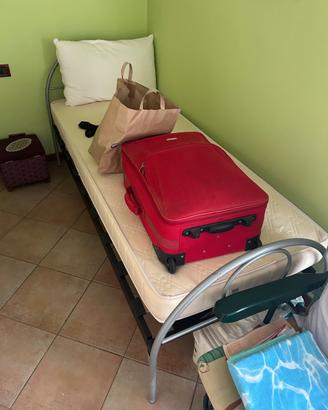 Letto singolo +materasso