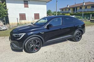 Renault Arkana 1.6 Full Hybrid R.S. Line