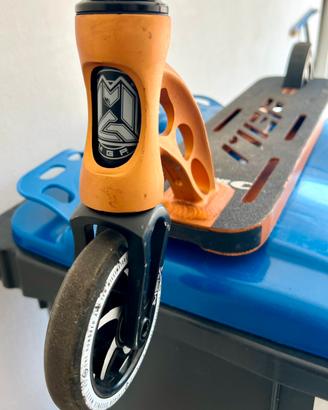Monopattino MGP Madd Gear Origin Pro + accessori
