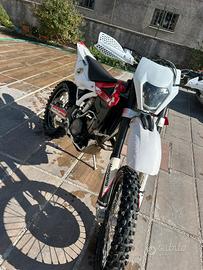 Husqvarna Te250 4t 2011