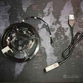 Striscia led RGB con attacco USB - 1 metro
