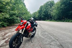 Ducati Hypermotard 1100
