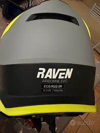 Casco Raven cross