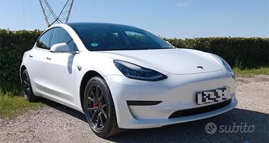 Tesla Model 3 Standard Range Plus RWD