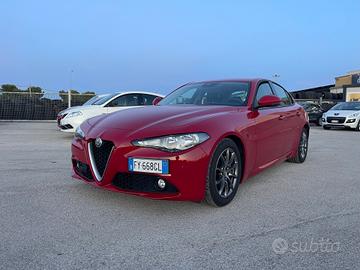 ALFA ROMEO GIULIA 2.2D 136CV ROSSA FULL 93000KM