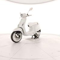 VESPA JUSTIN BIEBER x VESPA 50 E5 N10998